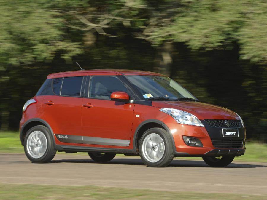  Suzuki Swift OutDoor 2012 года  (фото 11 из 14)